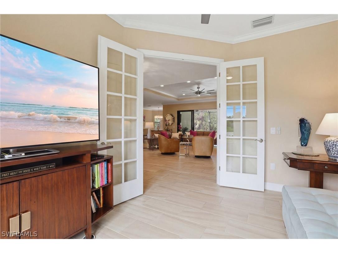 2303 Somerset Place Naples FL 34120 226011450 image8