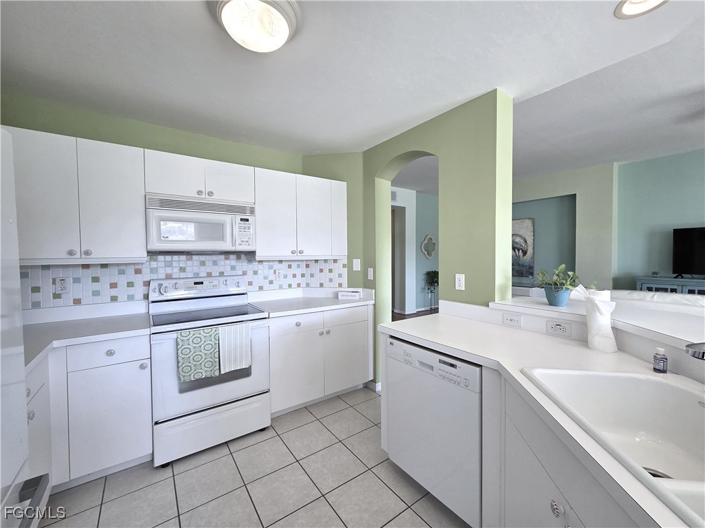 23034 Lone Oak Drive Estero FL 33928 2026003620 image14