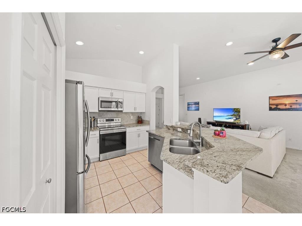 23039 Lone Oak Drive Estero FL 33928 2026021120 image17