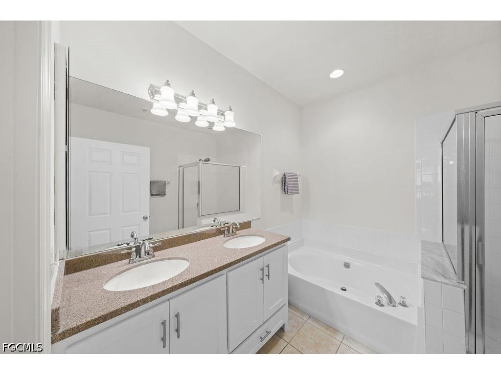 23039 Lone Oak Drive Estero FL 33928 2026021120 image32