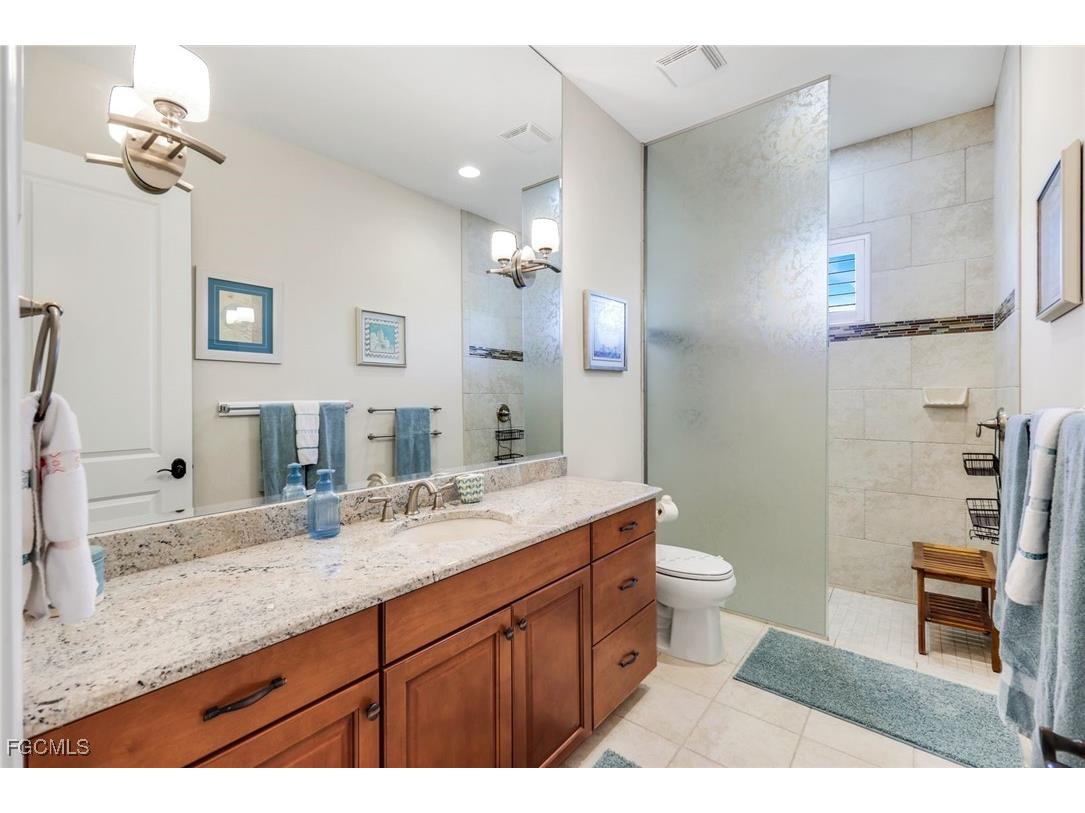 2304 El Dorado Parkway W Cape Coral FL 33914 2025024739 image34