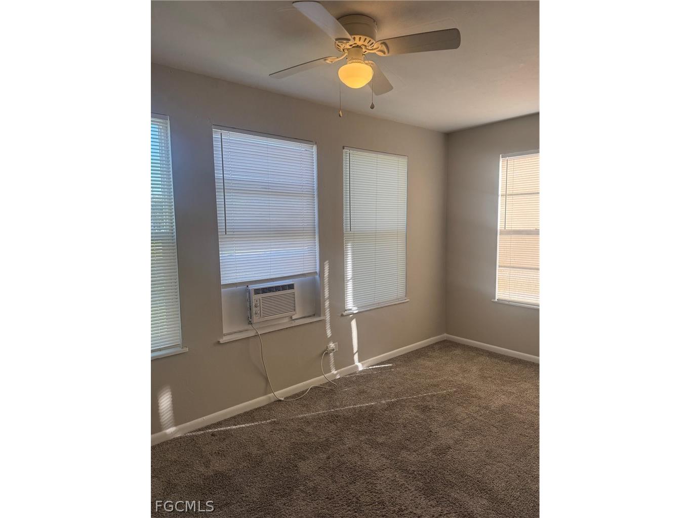 2304 Grand Avenue Fort Myers FL 33901 2026011066 image4