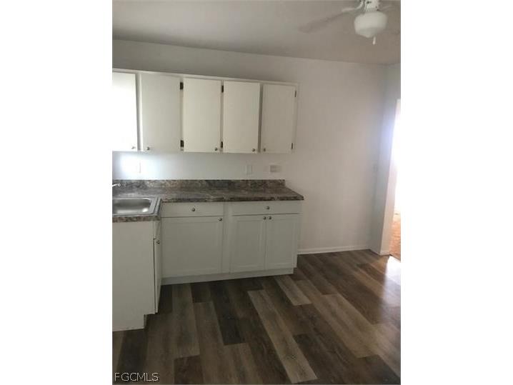 2304 Grand Avenue Fort Myers FL 33901 2026011066 image8