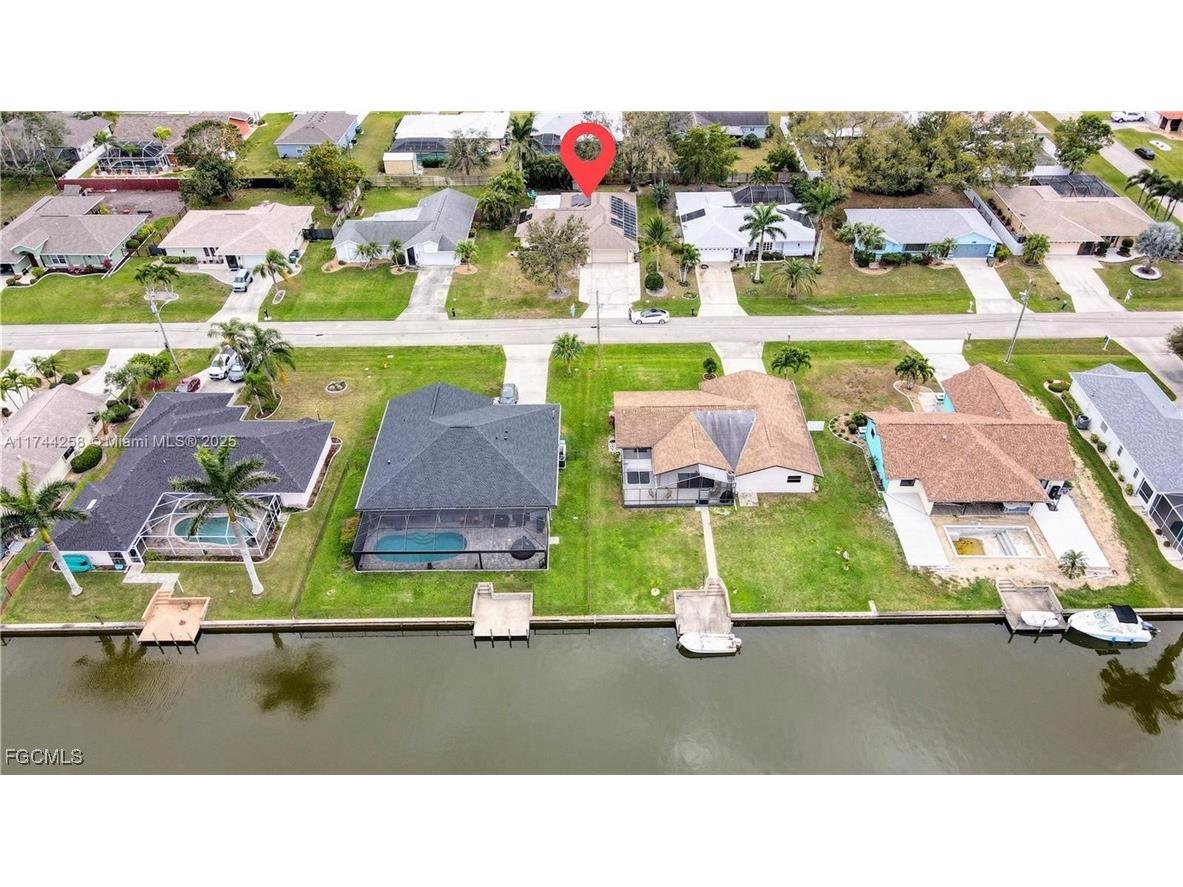 2304 SE 8th Terrace Cape Coral FL 33990 2025008614 image24
