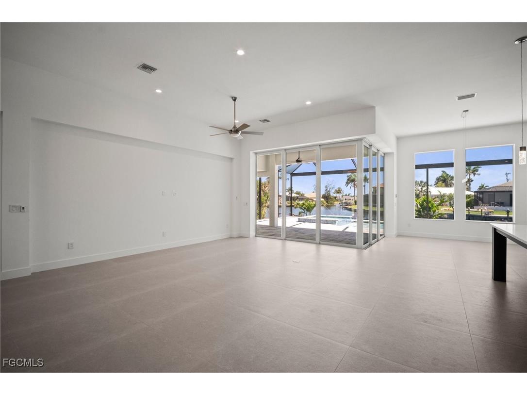 2304 SW 38th Terrace Cape Coral FL 33914 2025020497 image13