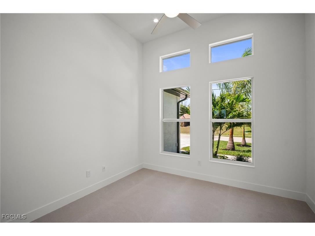 2304 SW 38th Terrace Cape Coral FL 33914 2025020497 image25