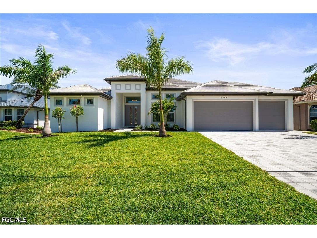 2304 SW 38th Terrace Cape Coral FL 33914 2026022285 image1
