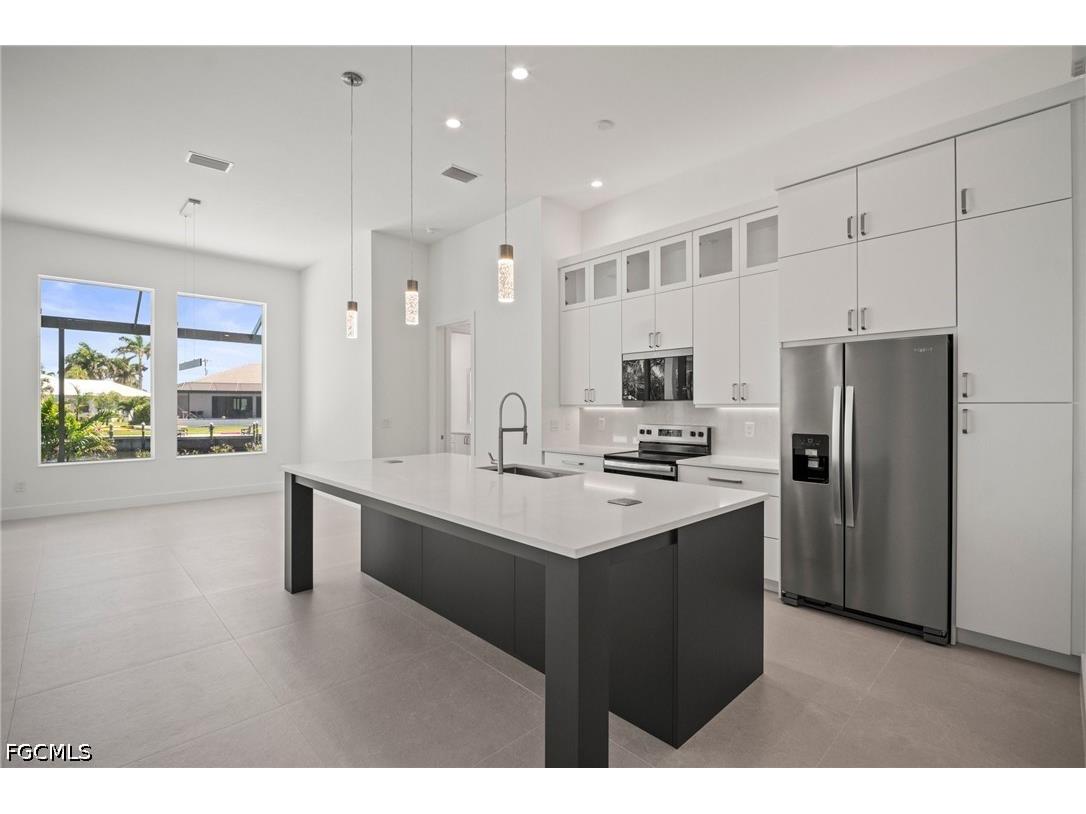 2304 SW 38th Terrace Cape Coral FL 33914 2026022285 image17