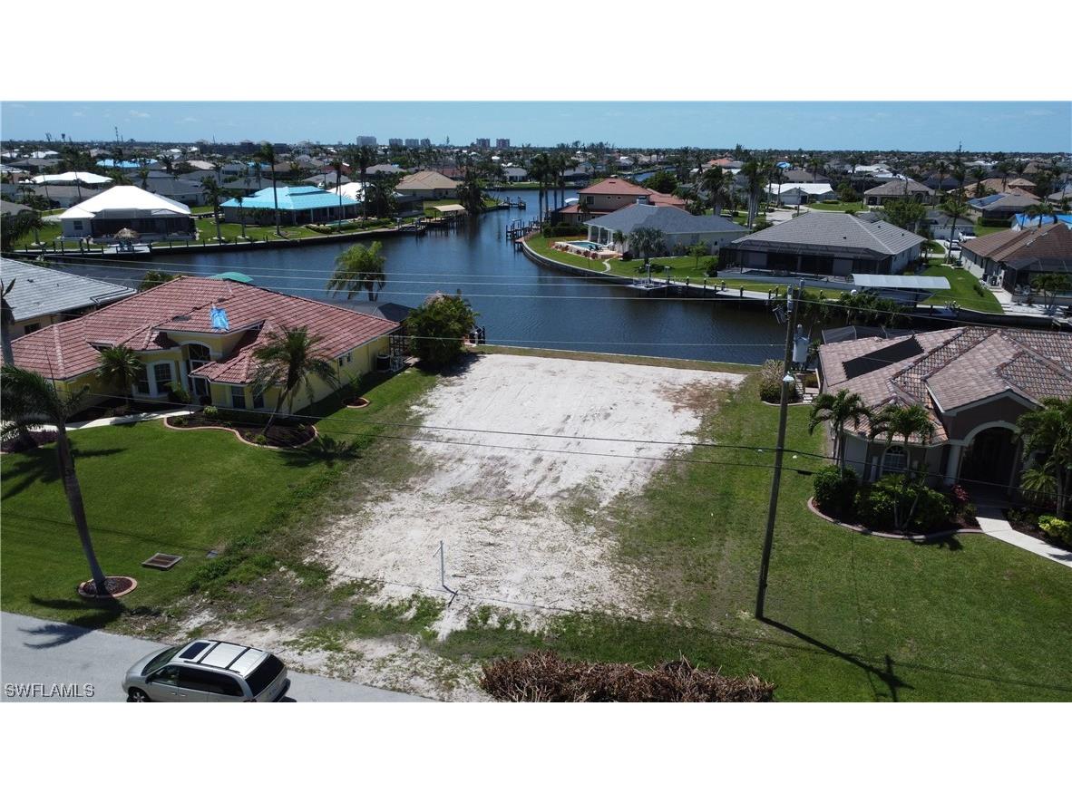 2304 SW 38th Terrace Cape Coral FL 33914 224002098 image1