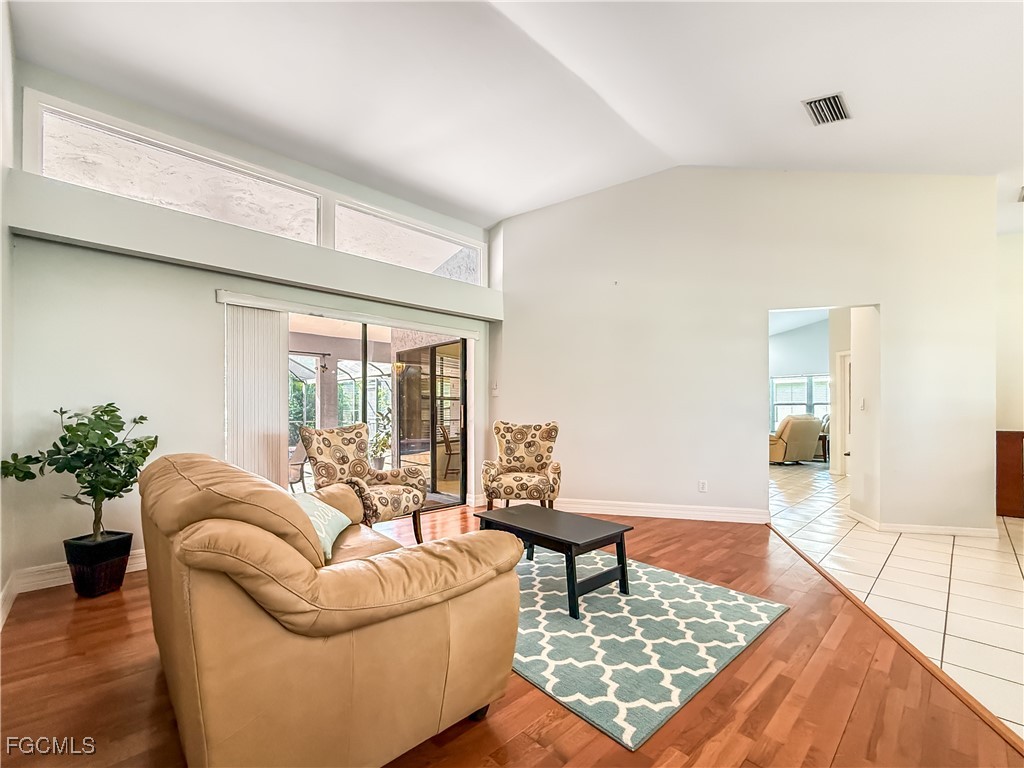 2304 SW 50th Lane Cape Coral FL 33914 2026000647 image7