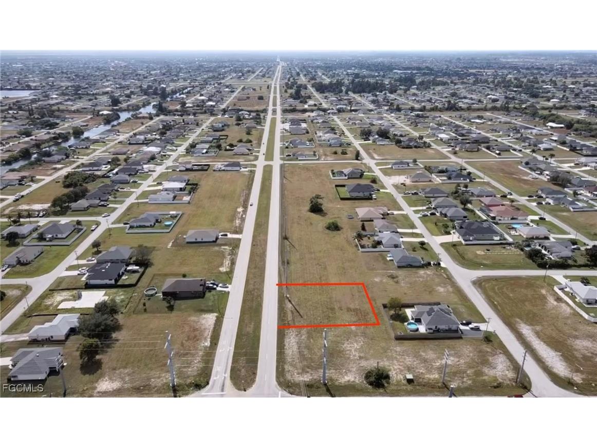 2304 Santa Barbara Boulevard N Cape Coral FL 33993 2025017436 image5