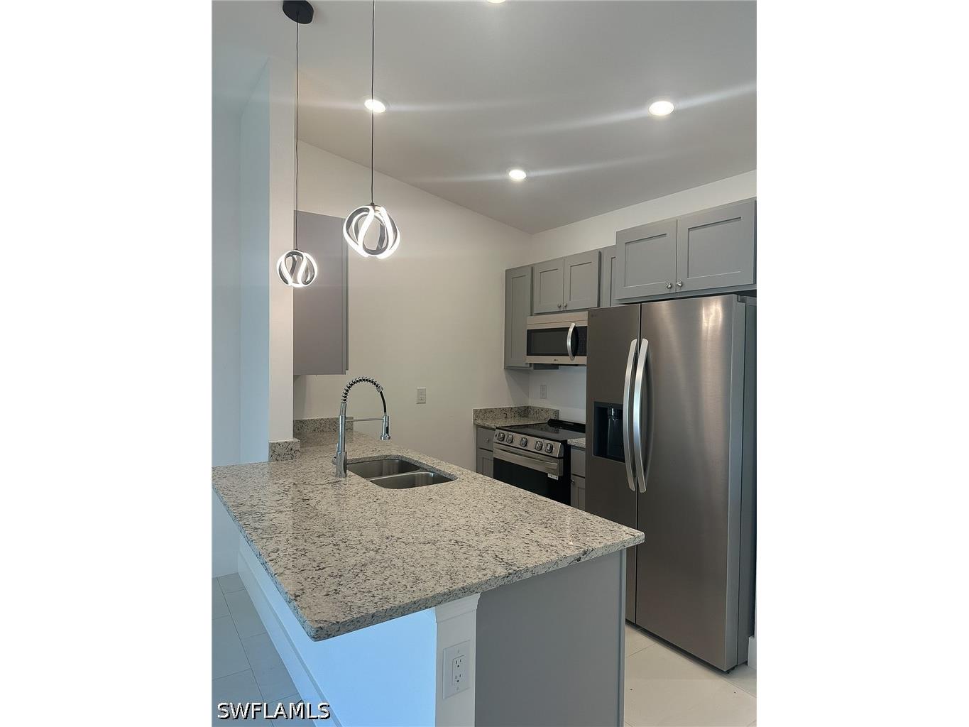 2305/2307 Dogwood Avenue N Lehigh Acres FL 33971 226012682 image2