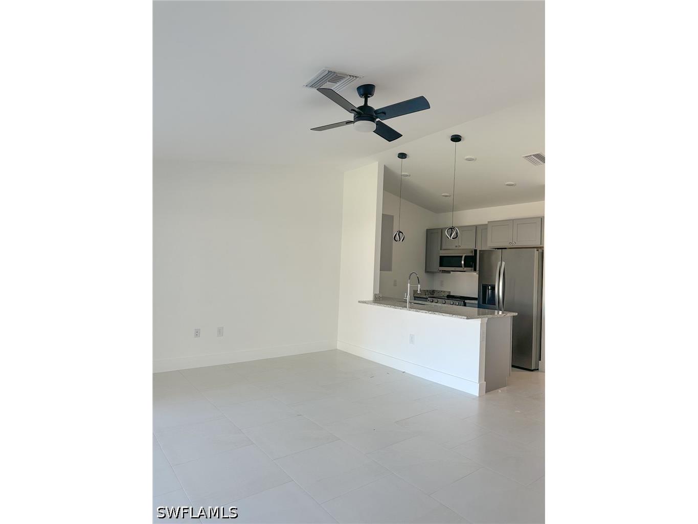 2305/2307 Dogwood Avenue N Lehigh Acres FL 33971 226012682 image8