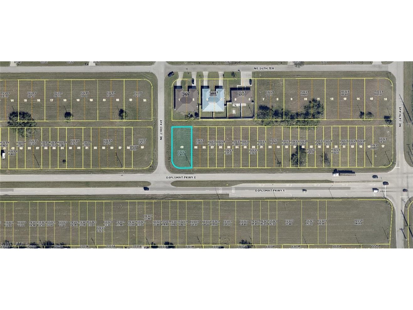 2305 Diplomat Parkway E Cape Coral FL 33909 224022382 image1