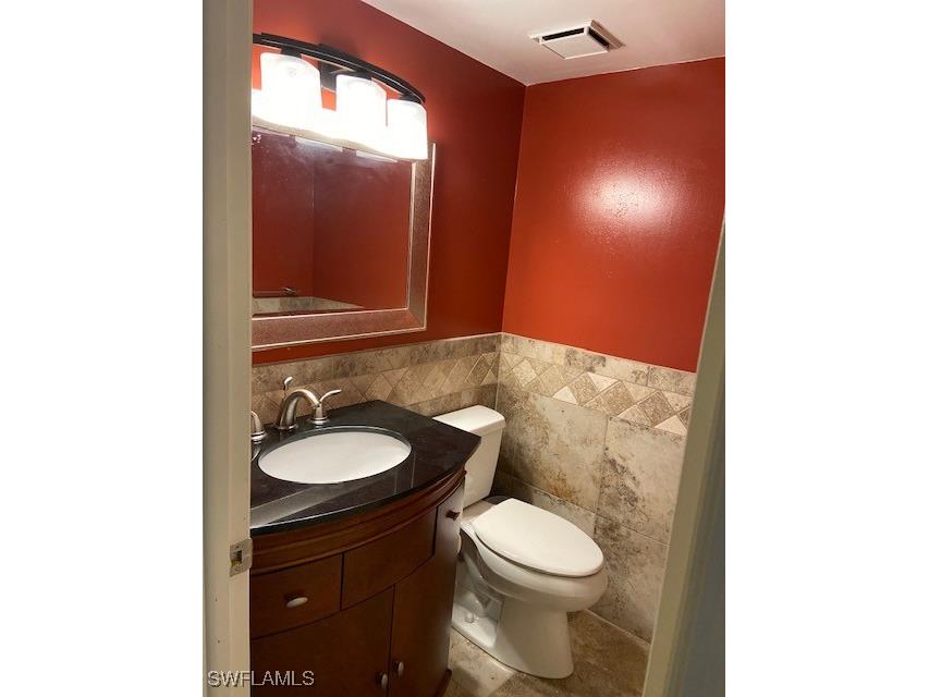 2305 Gulf Shore Boulevard N #313 Naples FL 34103 225066004 image21
