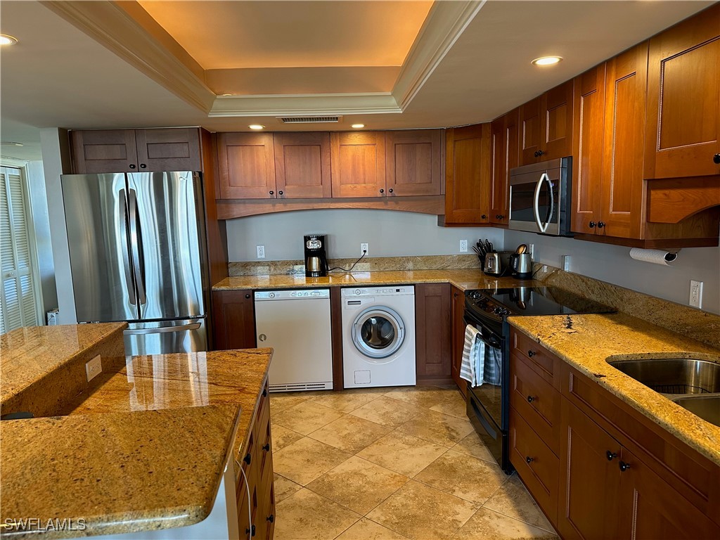 2305 Gulf Shore Boulevard N #313 Naples FL 34103 225066004 image9