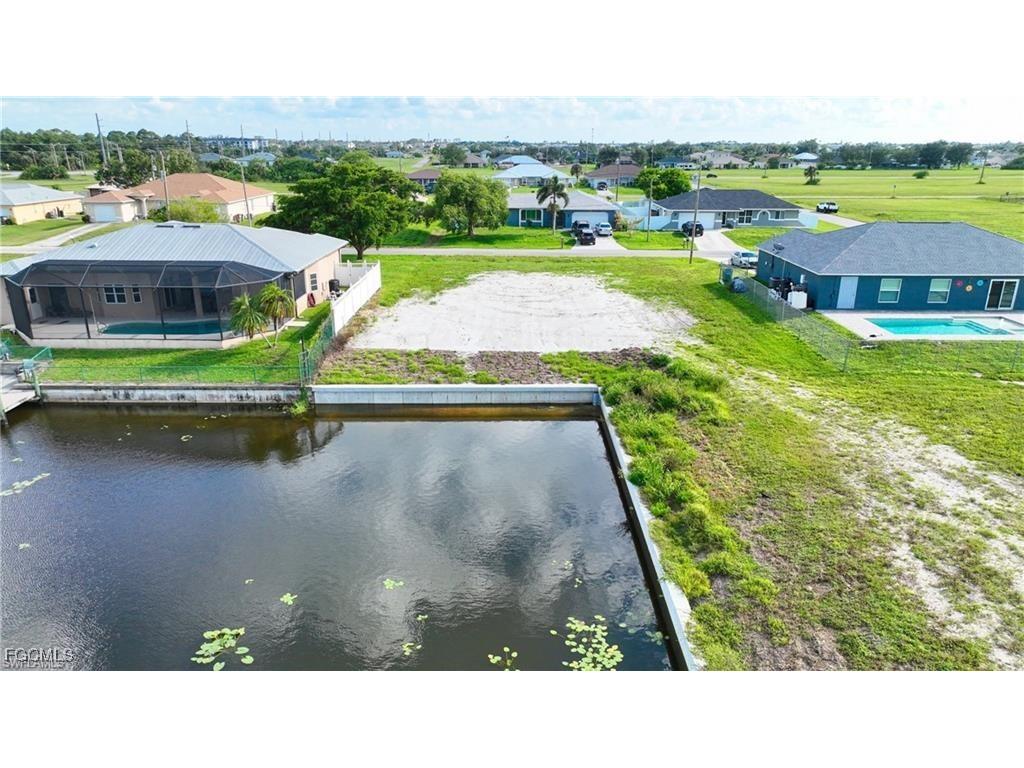 2305 NE 17th Street Cape Coral FL 33909 2025024194 image2