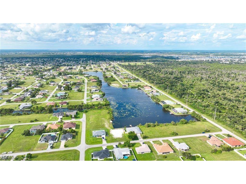 2305 NE 17th Street Cape Coral FL 33909 2025024194 image3