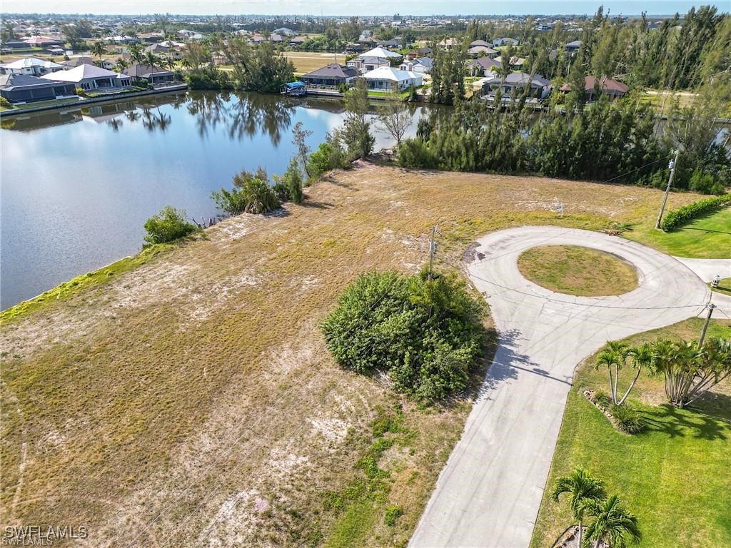 2305 NW 44th Place Cape Coral FL 33993 224084292 image3