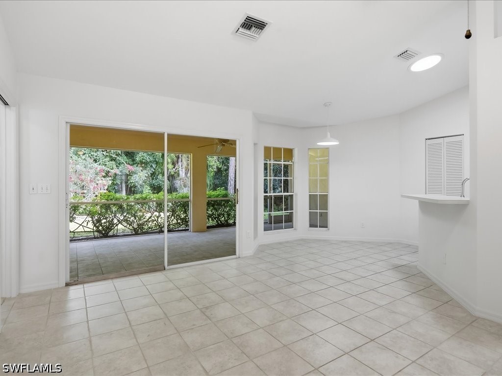2305 Piccadilly Circus Naples FL 34112 226013617 image6
