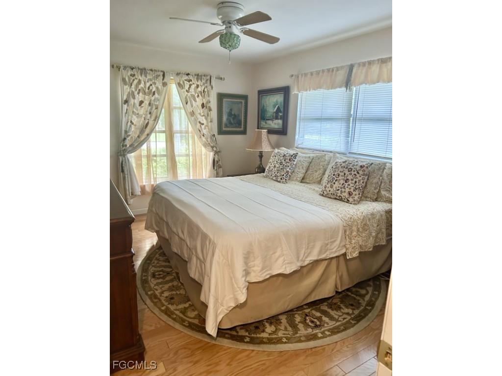 2305 SE 16th Street Cape Coral FL 33990 2025013813 image13
