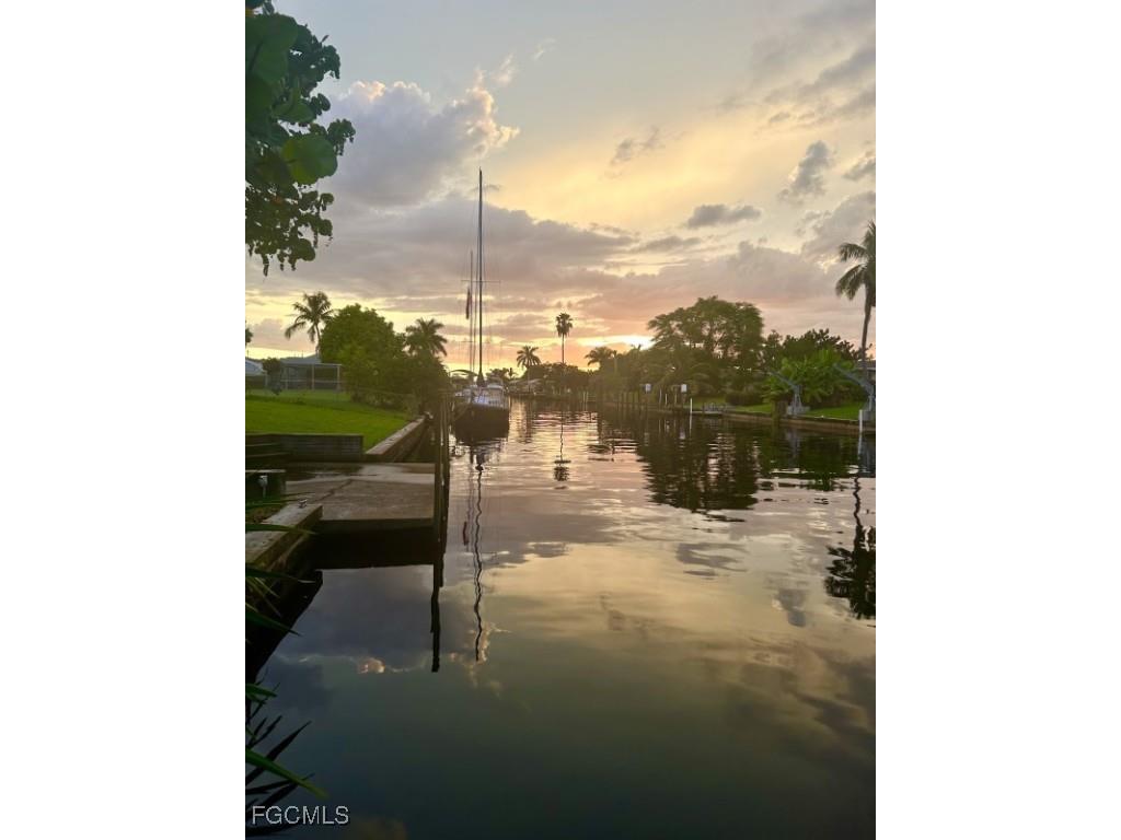 2305 SE 16th Street Cape Coral FL 33990 2025013813 image22