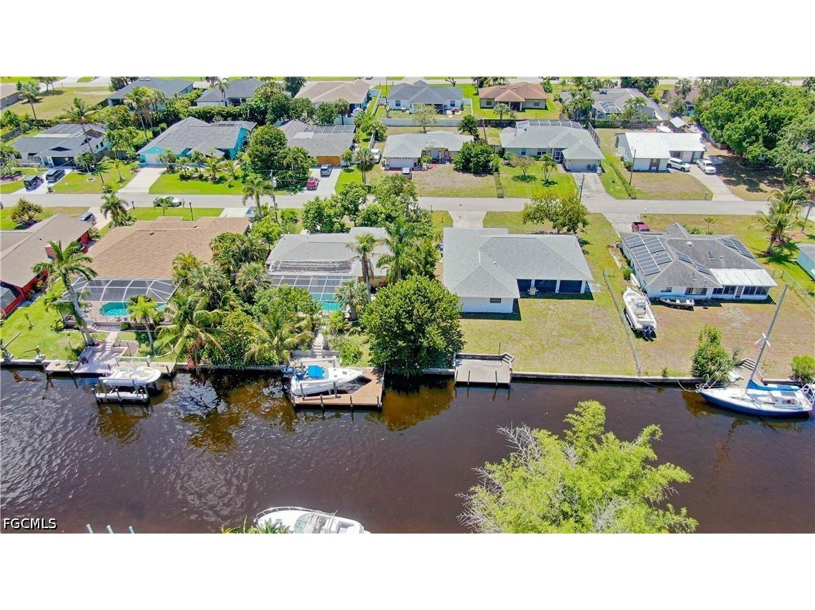 2305 SE 16th Street Cape Coral FL 33990 2026017926 image33