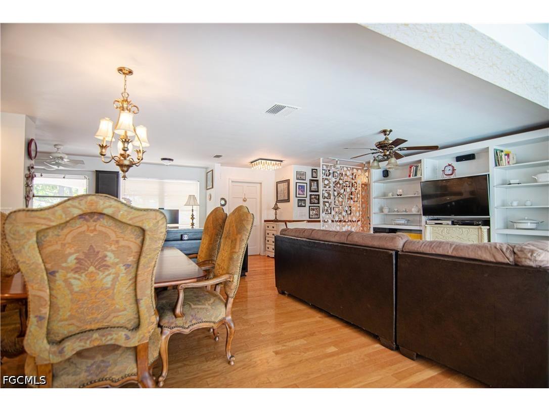 2305 SE 16th Street Cape Coral FL 33990 2026017926 image8