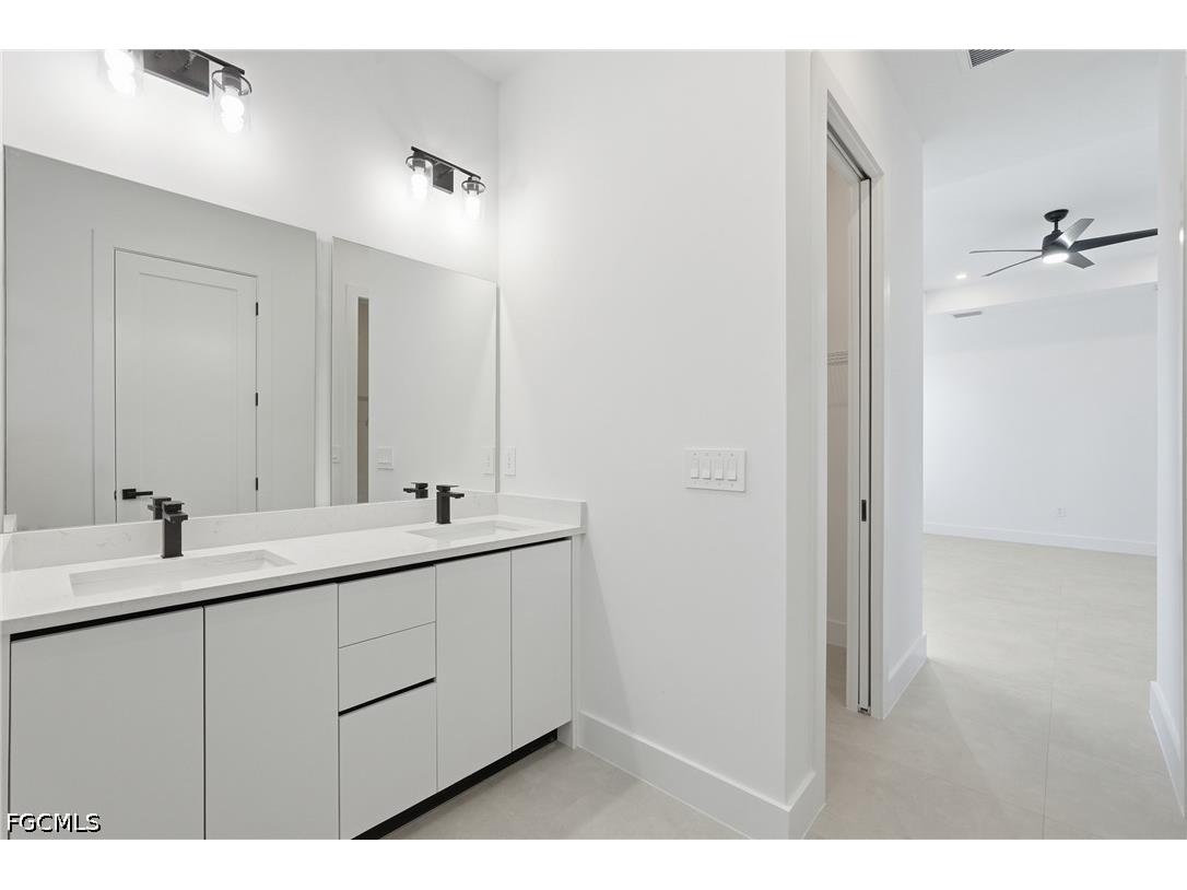 2305 SW 15th Place Cape Coral FL 33991 2026031501 image27