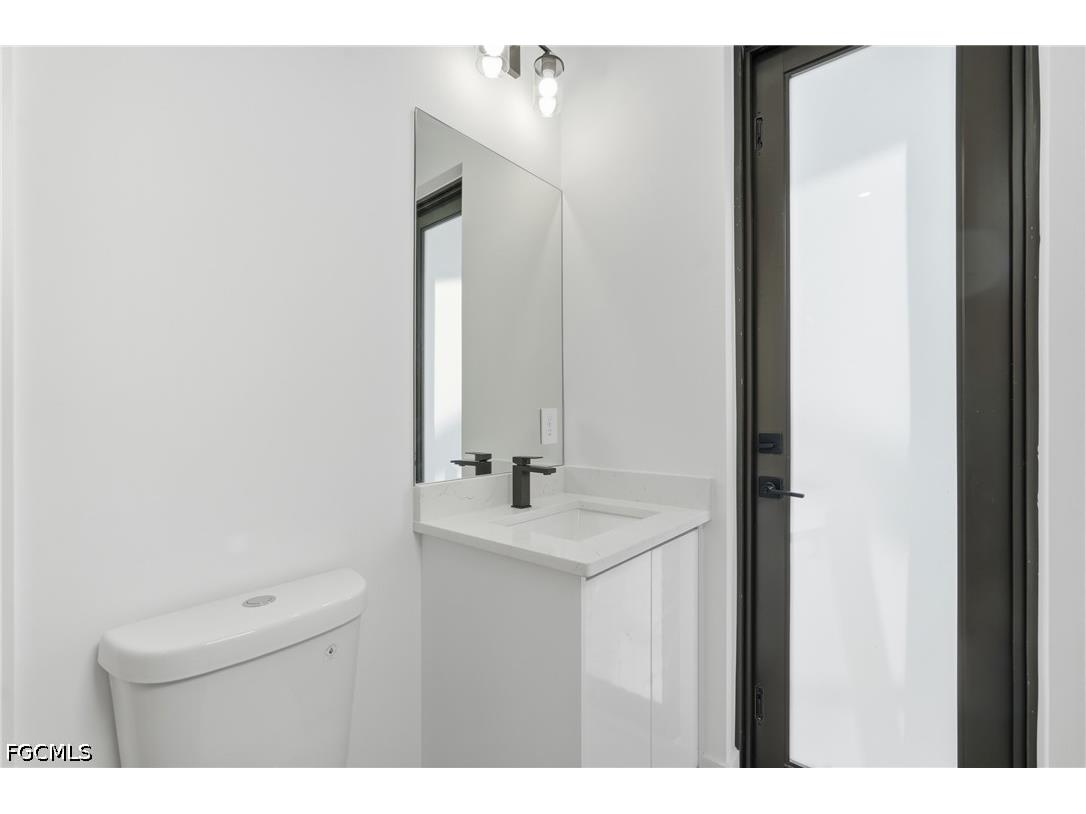 2305 SW 15th Place Cape Coral FL 33991 2026031501 image36