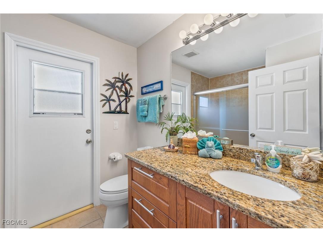 2305 SW 19th Place Cape Coral FL 33991 2025010089 image12