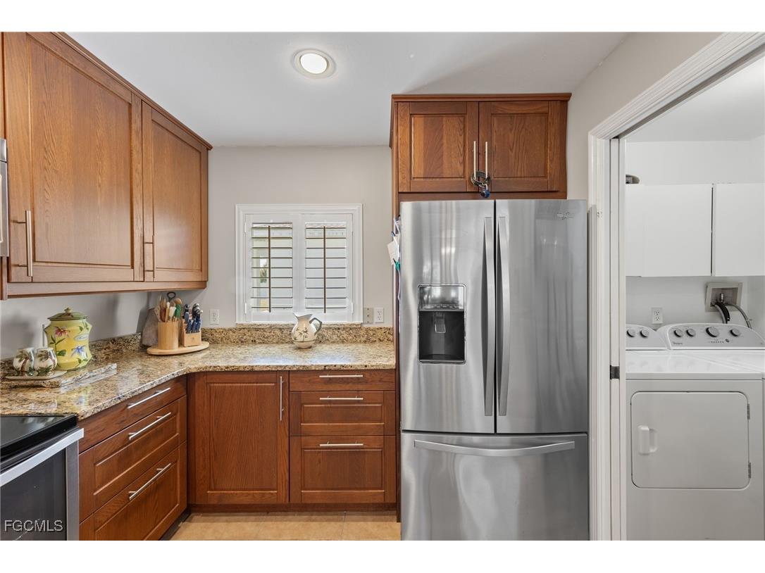 2305 SW 19th Place Cape Coral FL 33991 2025010089 image20