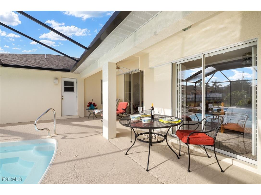 2305 SW 19th Place Cape Coral FL 33991 2025010089 image25
