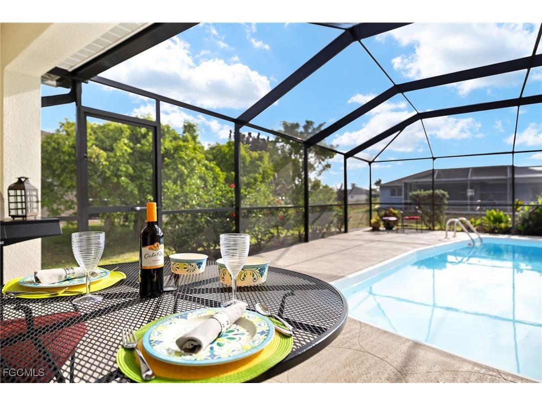 2305 SW 19th Place Cape Coral FL 33991 2025010089 image28