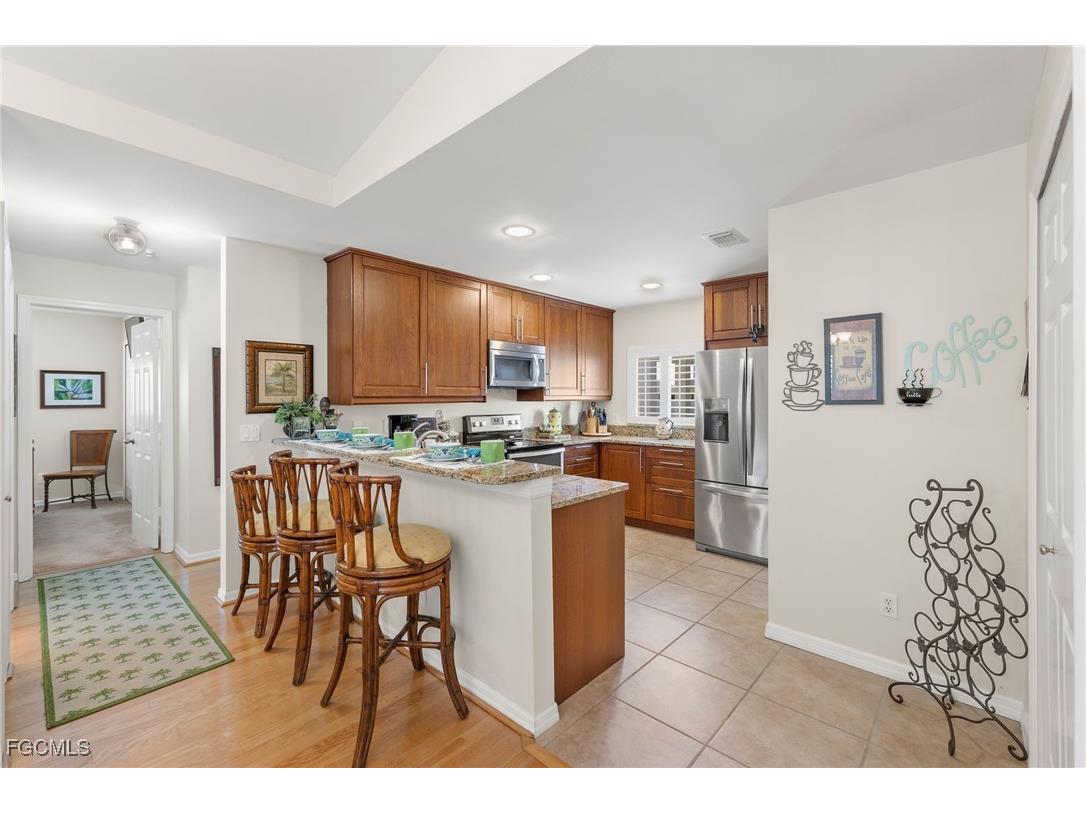 2305 SW 19th Place Cape Coral FL 33991 2025010089 image4