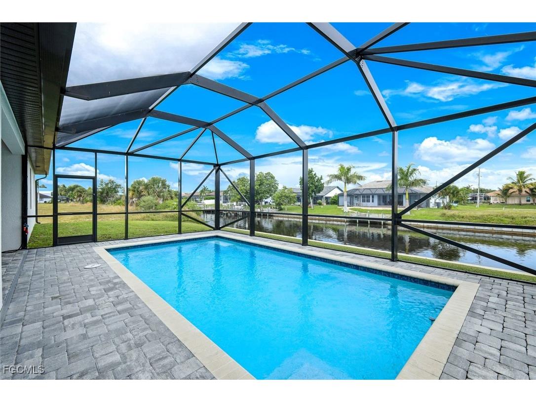 2305 SW 32nd Street Cape Coral FL 33914 2025018242 image30