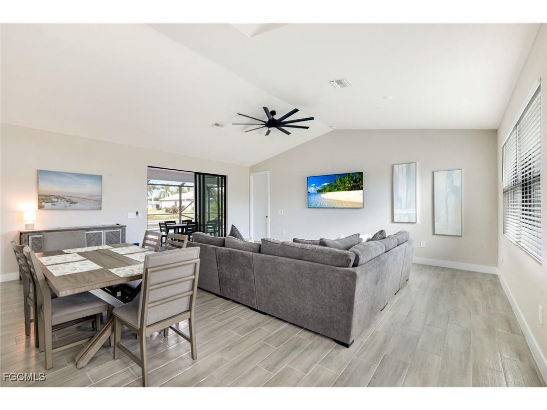 2305 SW 32nd Street Cape Coral FL 33914 2025018242 image7