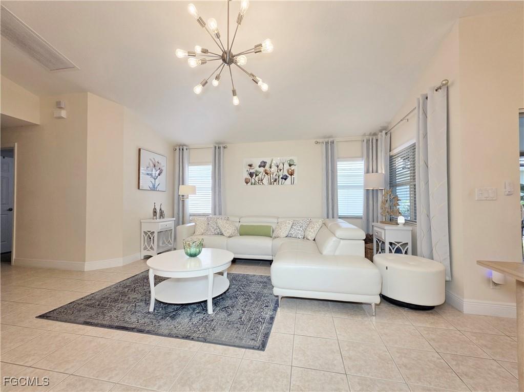 2305 Summersweet Drive Alva FL 33920 2025019689 image4