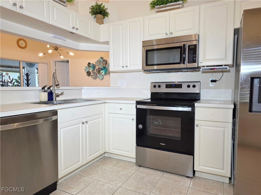 2305 Summersweet Drive Alva FL 33920 2025019689 image9