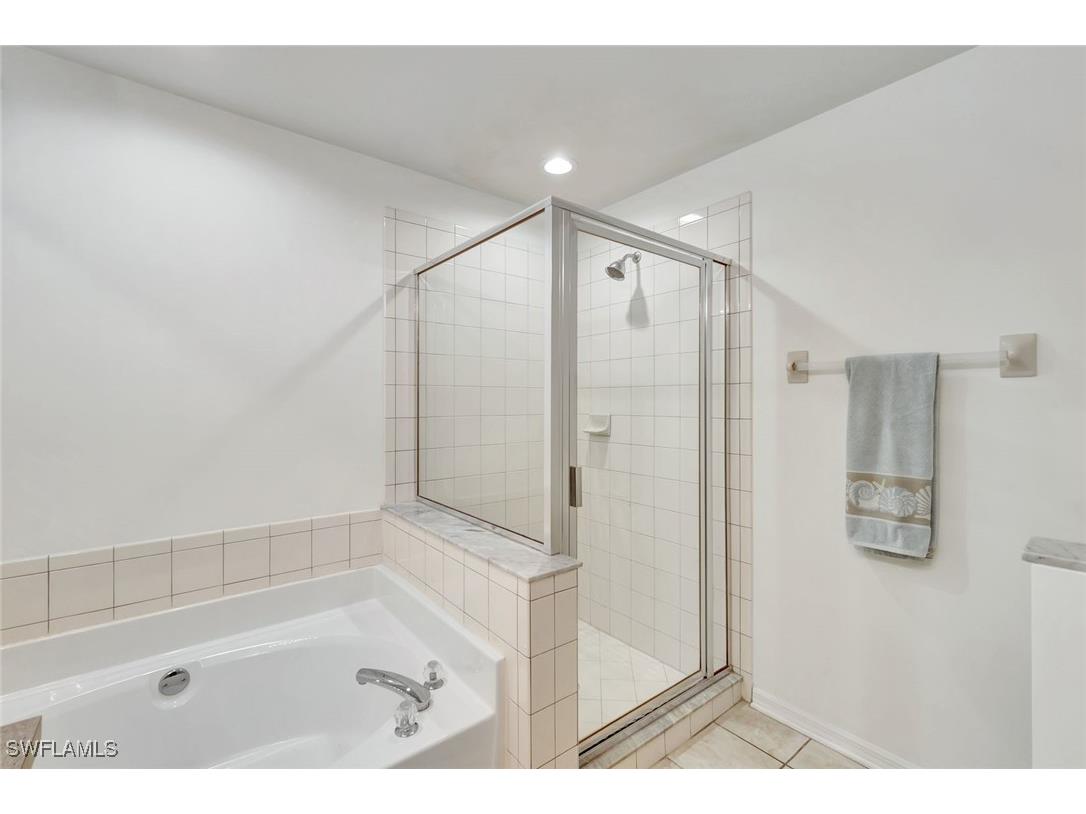 23054 Lone Oak Drive #102 Estero FL 33928 225081067 image13