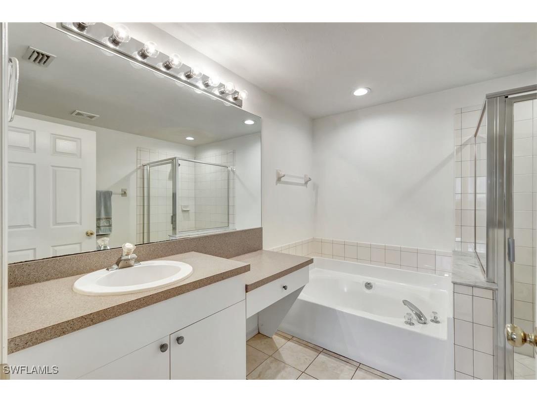 23054 Lone Oak Drive #102 Estero FL 33928 225081067 image14