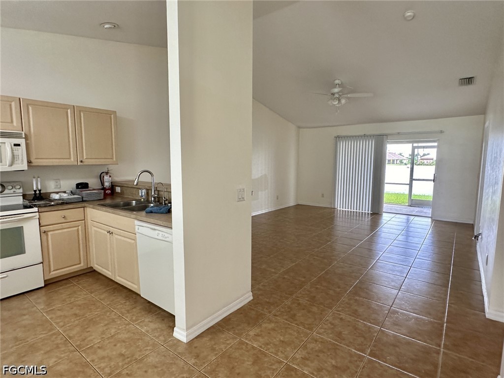 2306/2308 NE 16th Terrace Cape Coral FL 33909 2026023272 image12