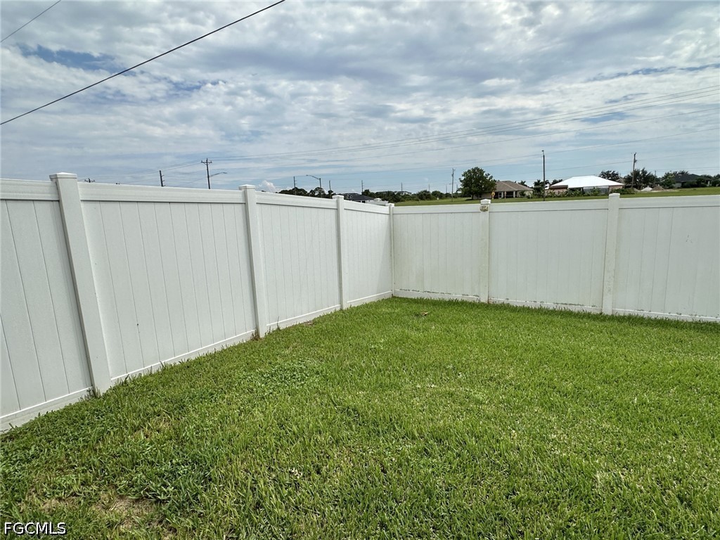 2306/2308 NE 16th Terrace Cape Coral FL 33909 2026023272 image33