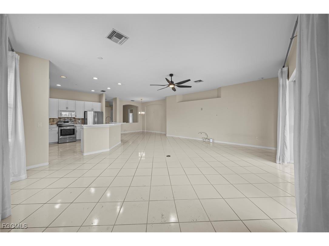 2306 Bainmar Drive Lehigh Acres FL 33973 2026003581 image6