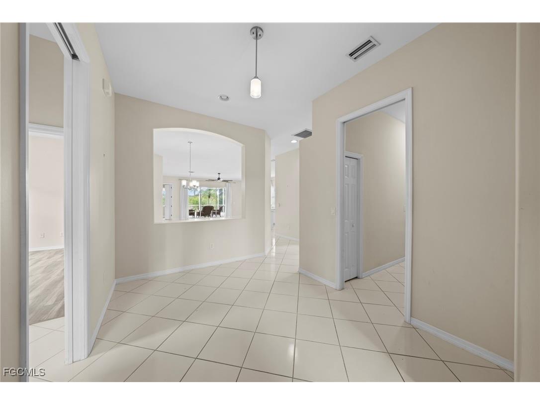 2306 Bainmar Drive Lehigh Acres FL 33973 2026003581 image8