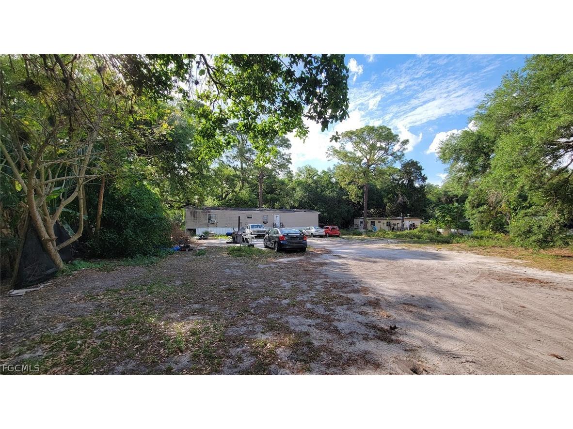 2306 County Rd 78 Labelle FL 33935 2026011561 image1