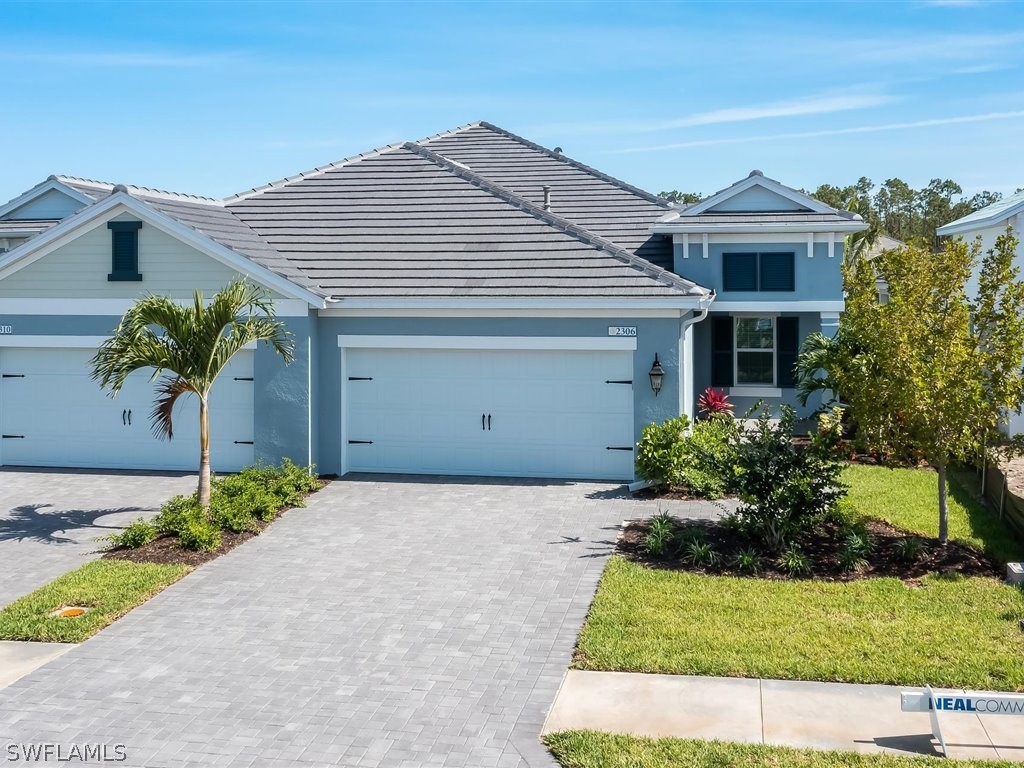 2306 Marquesa Circle Naples FL 34112 224029196 image1