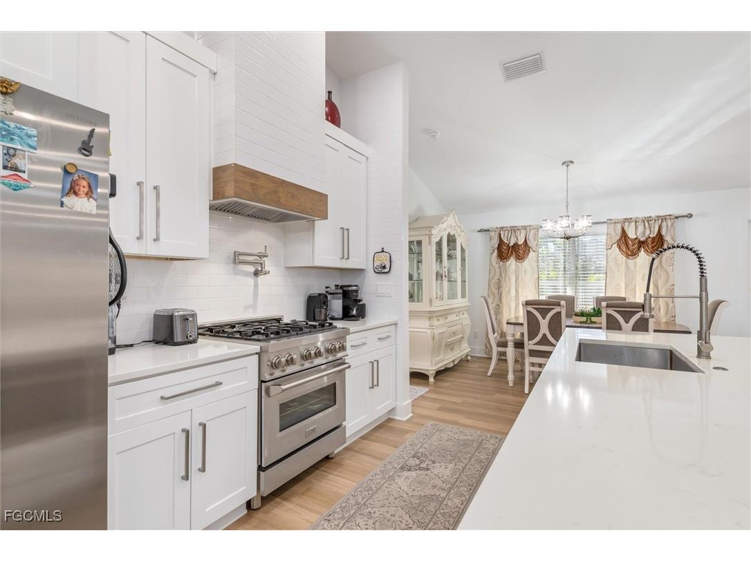 2306 NE 34th Street Cape Coral FL 33909 2026001303 image11