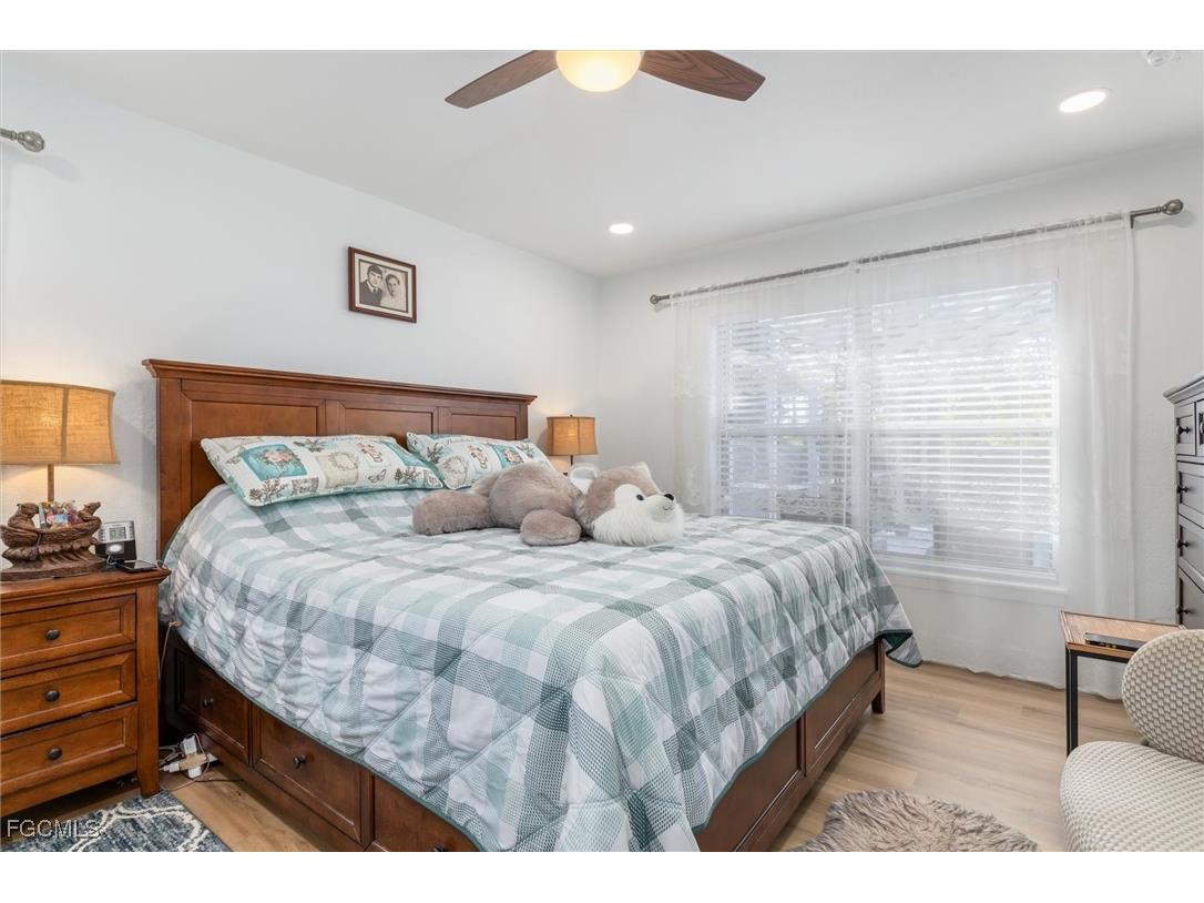 2306 NE 34th Street Cape Coral FL 33909 2026001303 image13