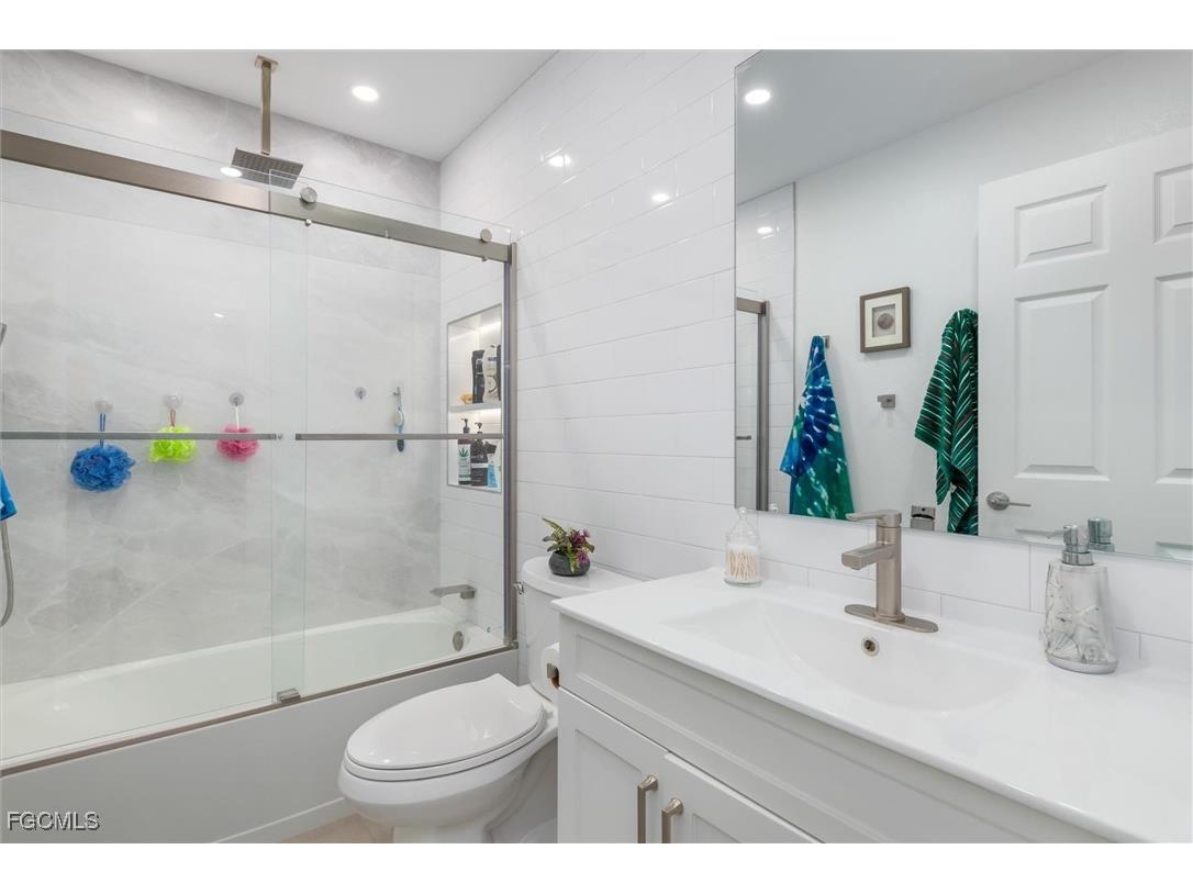 2306 NE 34th Street Cape Coral FL 33909 2026001303 image21
